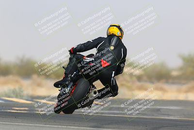 media/Mar-28-2022-Superbike Trackdays (Mon) [[b8603d0f67]]/Open Track Time/Turn 16/